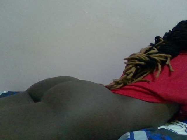 Sexyafricanah001 live cam on BongaCams