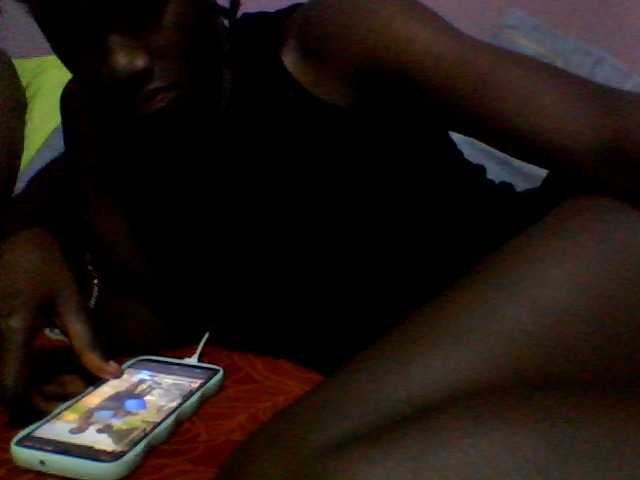 Sexyafricanah001 live cam on BongaCams