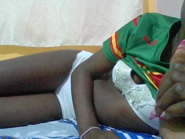Sexyafricanah001 live cam on BongaCams