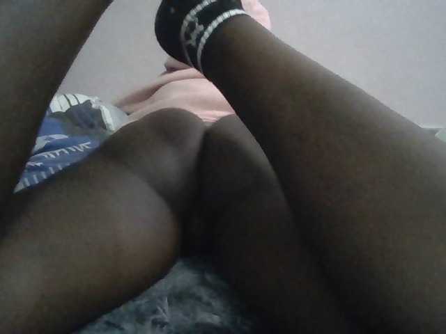 Sexyafricanah001 live cam on BongaCams