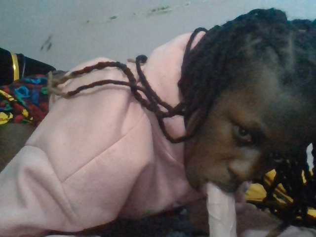 Sexyafricanah001 live cam on BongaCams