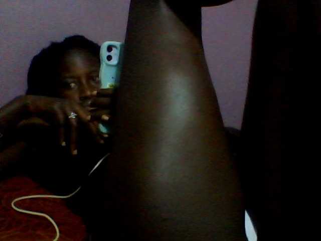 Sexyafricanah001 live cam on BongaCams