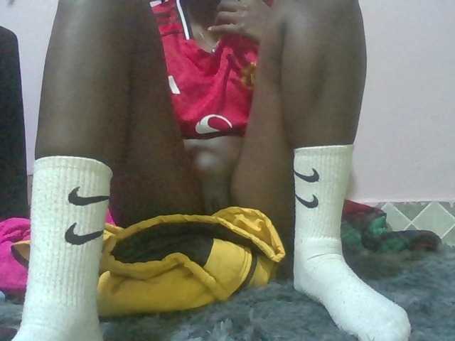 Sexyafricanah001 live cam on BongaCams