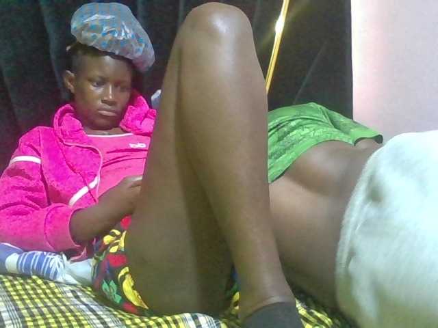 Sexyafricanah001 live cam on BongaCams