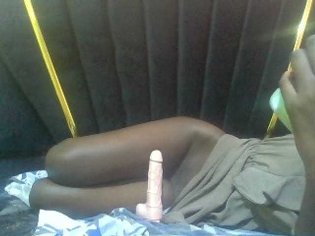 Sexyafricanah001 live cam on BongaCams