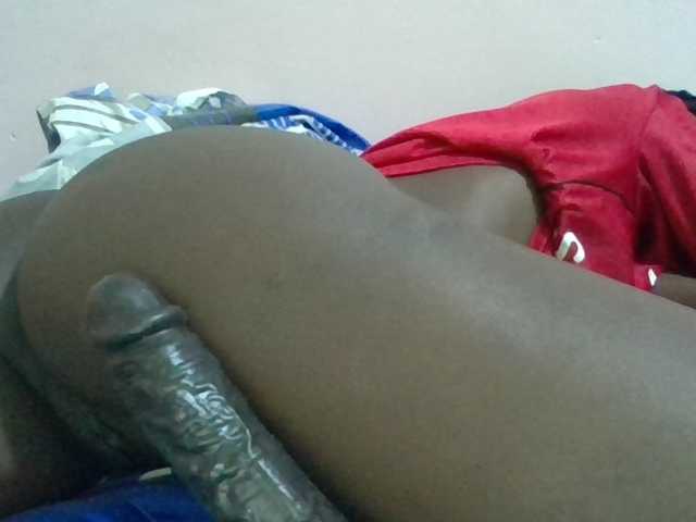 Sexyafricanah001 live cam on BongaCams