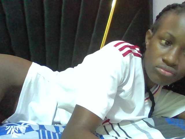 Sexyafricanah001 live cam on BongaCams