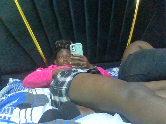 Sexyafricanah001 live cam on BongaCams