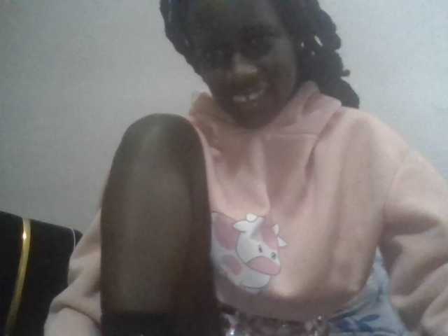 Sexyafricanah001 live cam on BongaCams