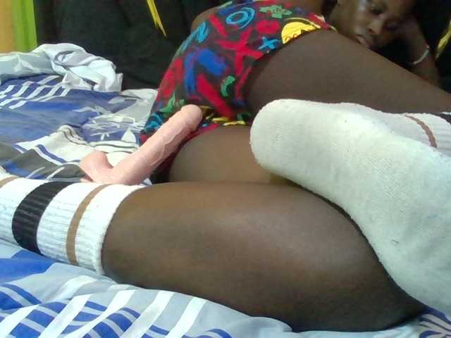 Sexyafricanah001 live cam on BongaCams