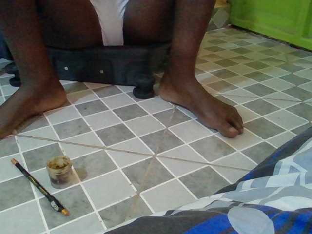 Sexyafricanah001 live webcam show