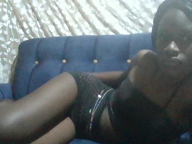 Sexyafricanah001 live cam on BongaCams