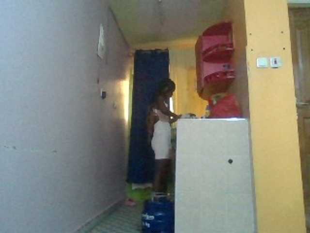 Sexyafricanah001 live cam on BongaCams