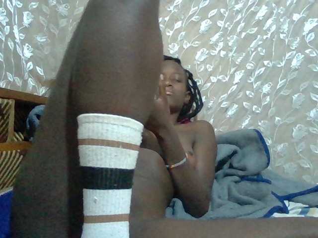 Sexyafricanah001 live cam on BongaCams