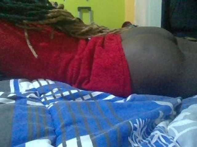 Sexyafricanah001 live cam on BongaCams