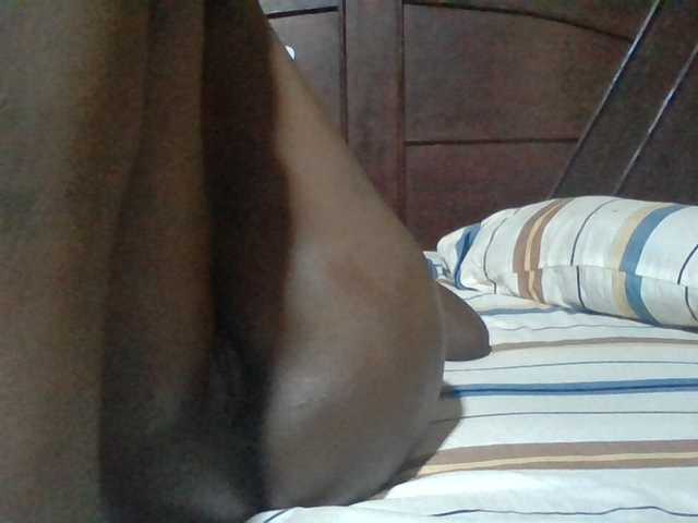 Sexyafricanah001 live cam on BongaCams