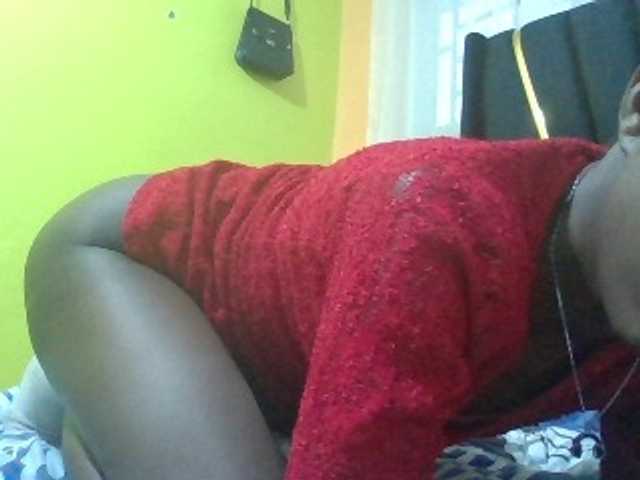 Sexyafricanah001 live cam on BongaCams