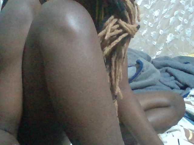 Sexyafricanah001 live cam on BongaCams