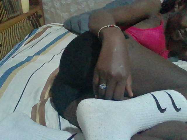 Sexyafricanah001 live cam on BongaCams