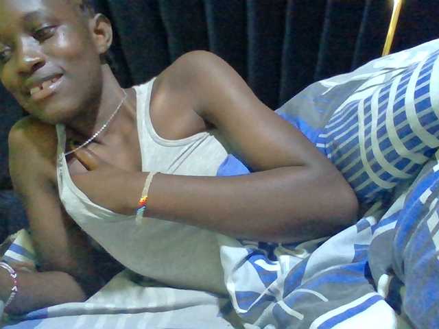 Sexyafricanah001 live cam on BongaCams