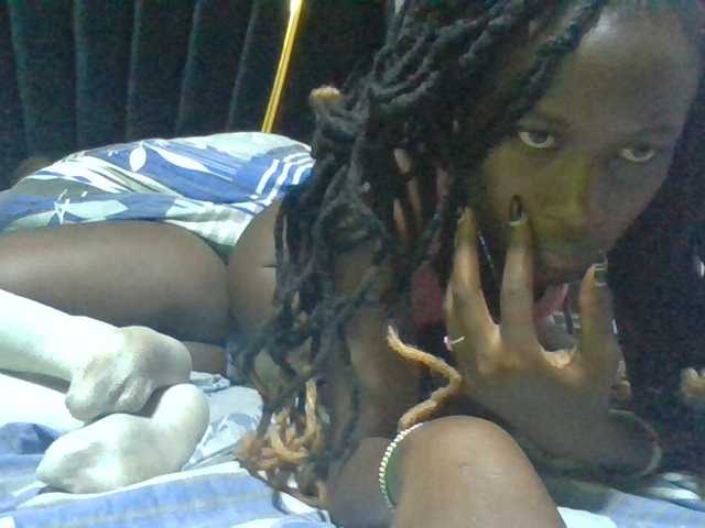 Sexyafricanah001 live cam on BongaCams