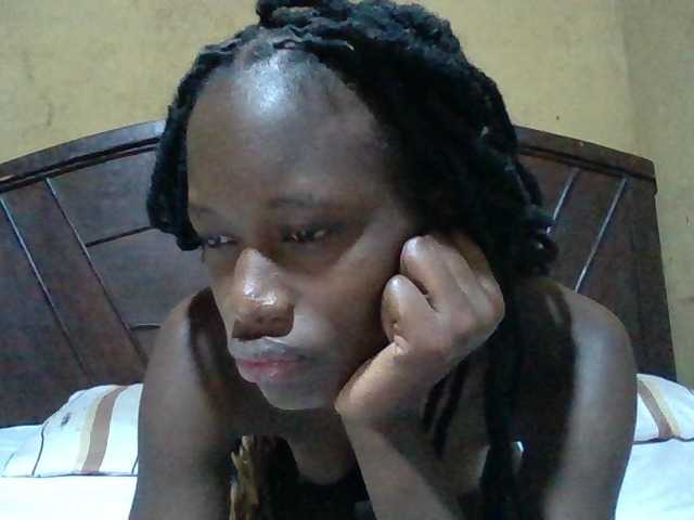 Sexyafricanah001 live cam on BongaCams
