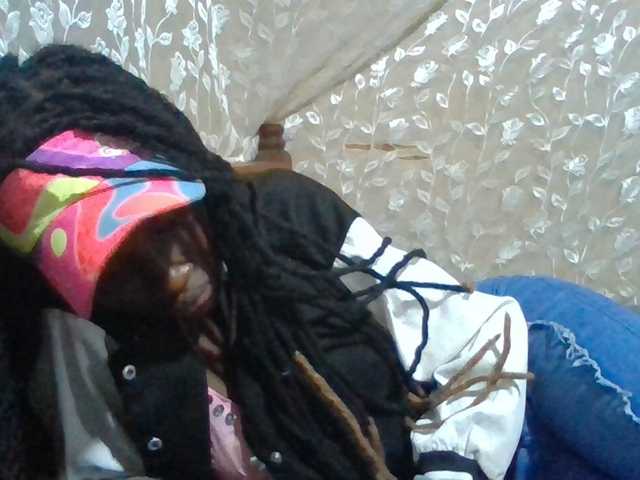 Sexyafricanah001 live cam on BongaCams