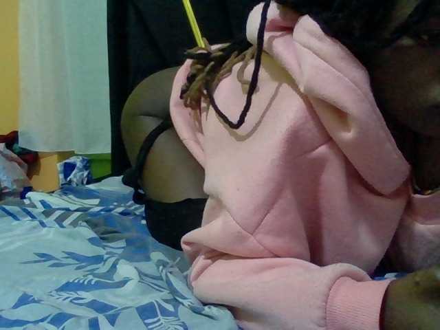 Sexyafricanah001 live cam on BongaCams
