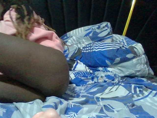 Sexyafricanah001 live cam on BongaCams