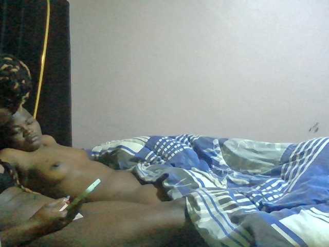 Sexyafricanah001 live cam on BongaCams