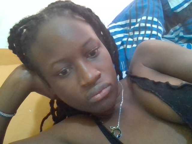 Sexyafricanah001 live cam on BongaCams