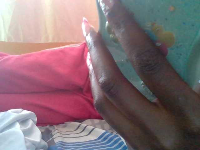 Sexyafricanah001 live cam on BongaCams