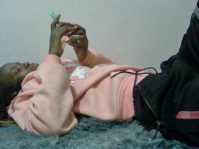 Sexyafricanah001 live cam on BongaCams