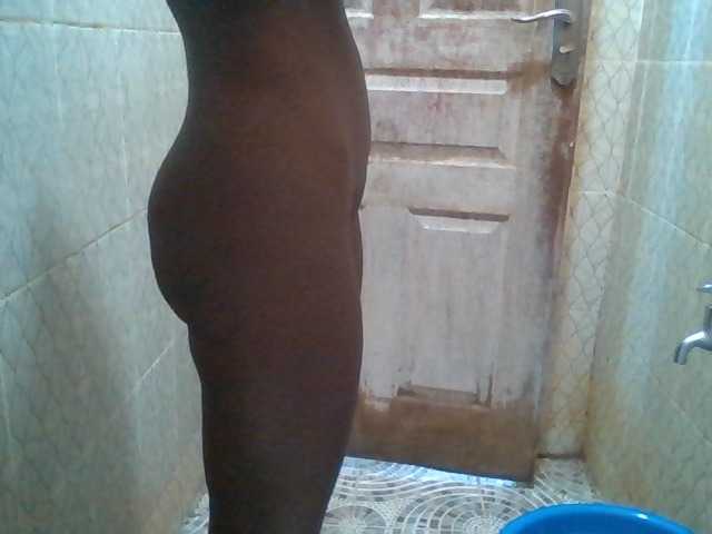 Sexyafricanah001 live cam on BongaCams