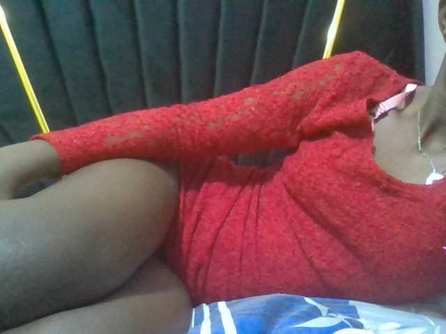 Sexyafricanah001 live cam on BongaCams