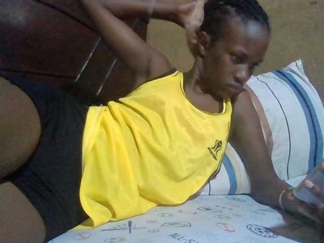 Sexyafricanah001 live cam on BongaCams