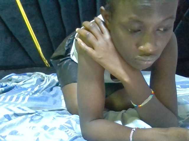 Sexyafricanah001 live cam on BongaCams