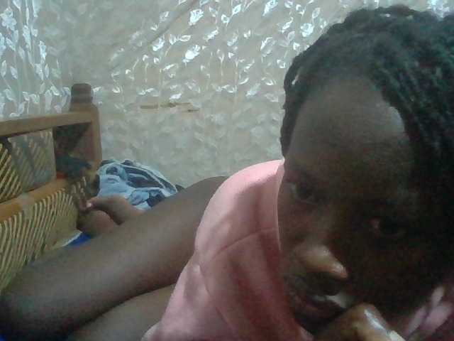 Sexyafricanah001 live cam on BongaCams