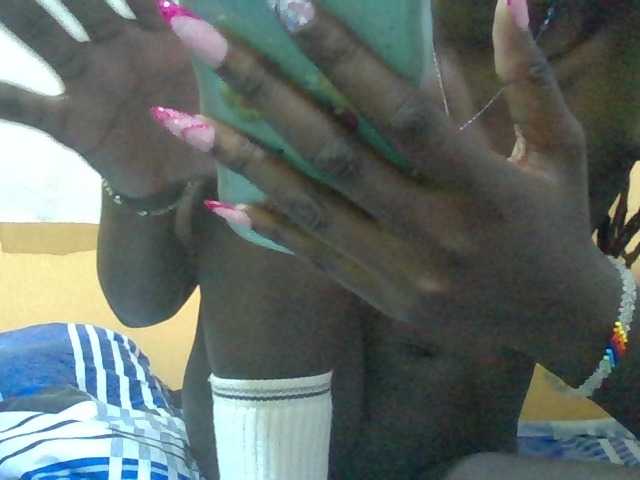 Sexyafricanah001 live cam on BongaCams