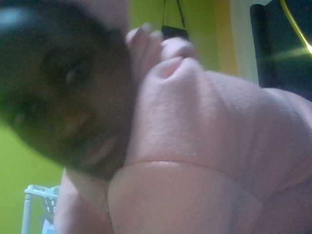 Sexyafricanah001 live cam on BongaCams