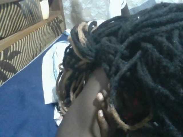 Sexyafricanah001 live cam on BongaCams