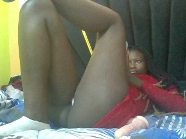 Sexyafricanah001 live cam on BongaCams