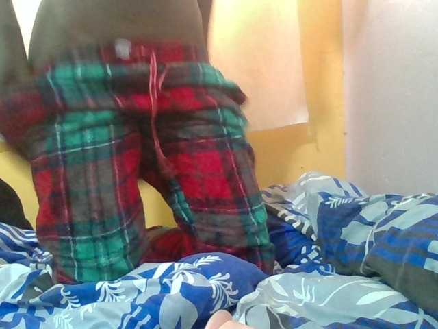 Sexyafricanah001 live webcam show