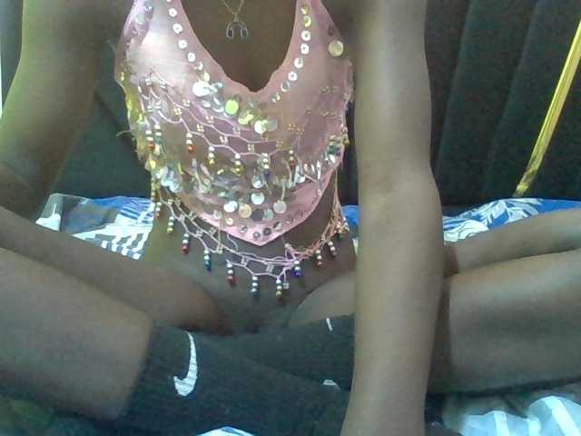 Sexyafricanah001 live cam on BongaCams
