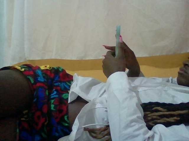 Sexyafricanah001 live cam on BongaCams