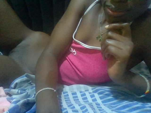 Sexyafricanah001 live cam on BongaCams