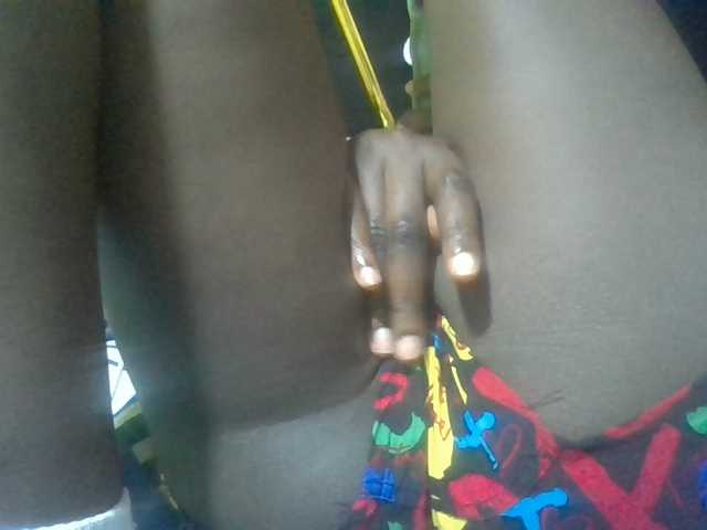 Sexyafricanah001 live cam on BongaCams