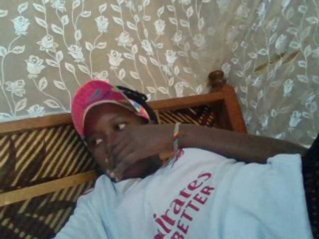 Sexyafricanah001 live cam on BongaCams
