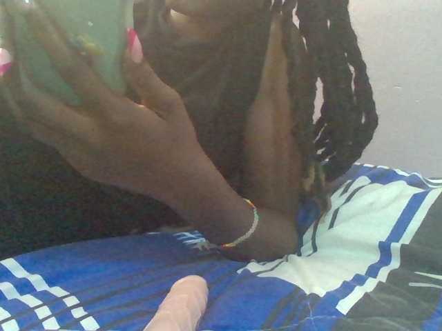 Sexyafricanah001 live cam on BongaCams