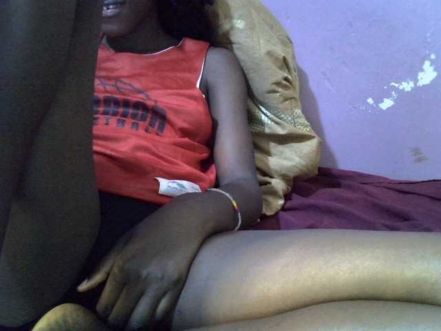 Sexyafricanah001 live cam on BongaCams
